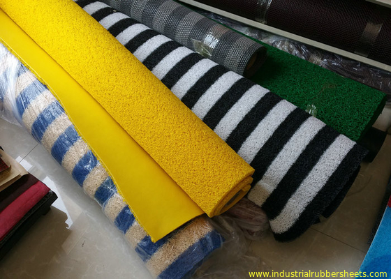 Foam Backing Industrial Rubber Sheet PVC Coil Mat 12-18m Length , Easy To Clean
