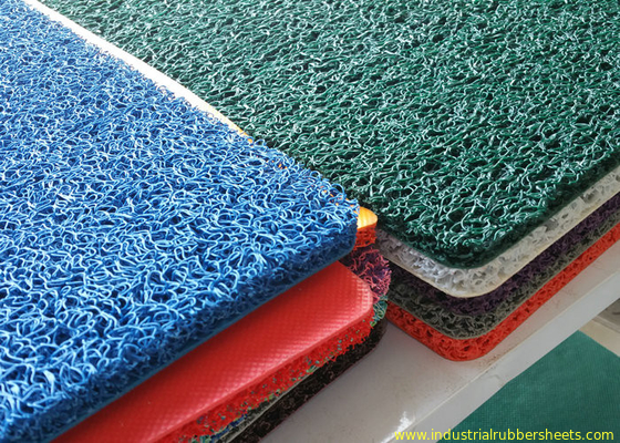Foam Backing Industrial Rubber Sheet PVC Coil Mat 12-18m Length , Easy To Clean