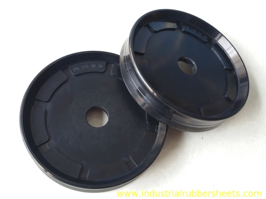 Công nghiệp DK Piston Oil Seal FKM/FPM/VI/NBR Bảo trì thấp Kháng rách tốt -0,1 đến 36,8 MPa Áp suất làm việc