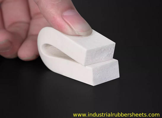 Silicone Sponge Extrusion cho môi trường nhiệt độ cao và chống mòn tốt Độ bền kéo 100-200psi