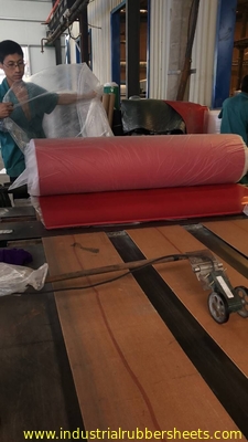 Vải mịn / ấn tượng Vải cao su công nghiệp Màu đỏ với lớp cao cấp