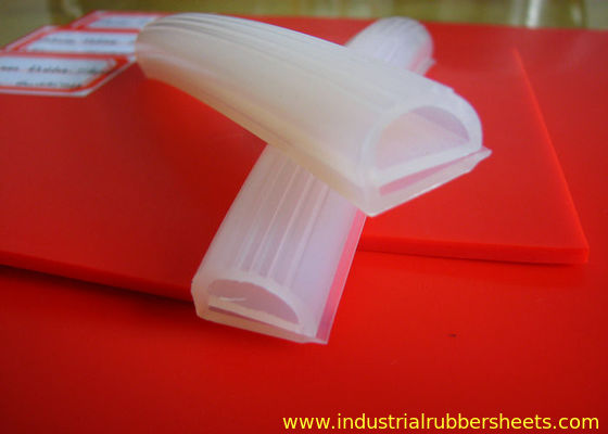 Đùn silicone mờ cấp công nghiệp chịu nhiệt độ cao cho gioăng và biên dạng