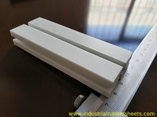 PTFE màu trắng sợi thủy tinh cắt đứt Pad chống rách lên đến 260C