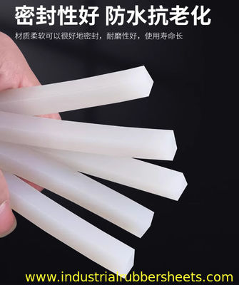 Dải silicone không mùi và hồ sơ có độ bền kéo cao cho các ứng dụng công nghiệp
