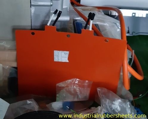 Bộ đệm sưởi cao su silicone tùy chỉnh với khả năng sưởi ấm nhiệt độ cao và sưởi ấm đồng bộ cho ô tô năng lượng mới
