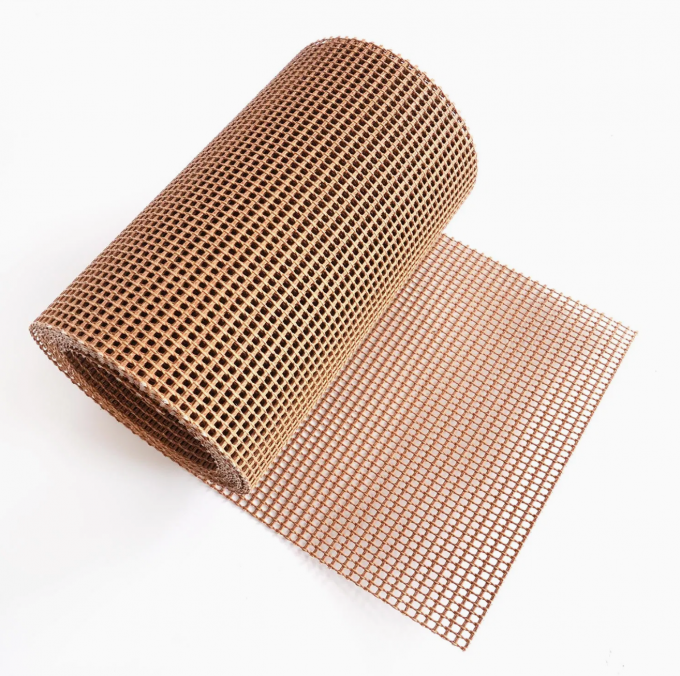 PTFE Mesh close-up showing 10ÃÆÃ¢â¬â10mm pattern